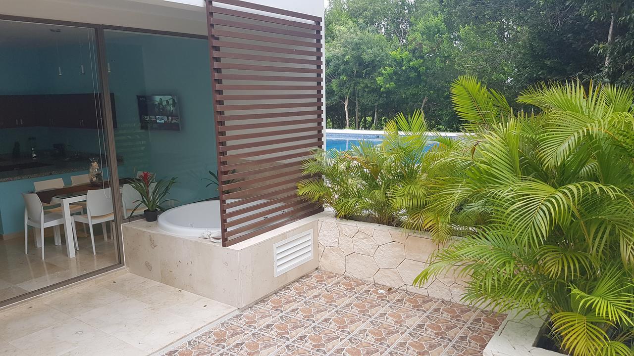 Quetzal Apartment Akumal Exteriör bild